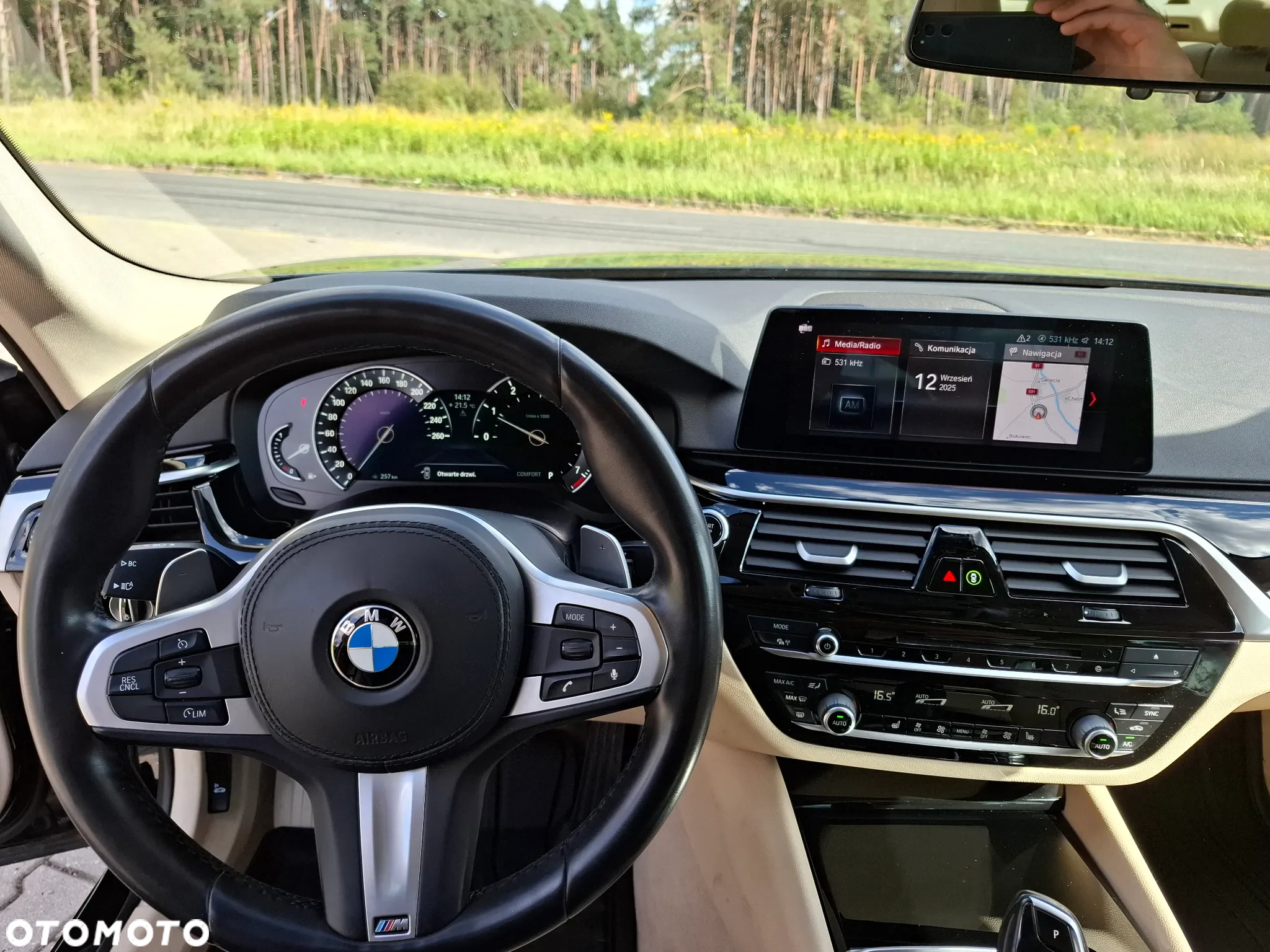 BMW Seria 5 530i xDrive - 11