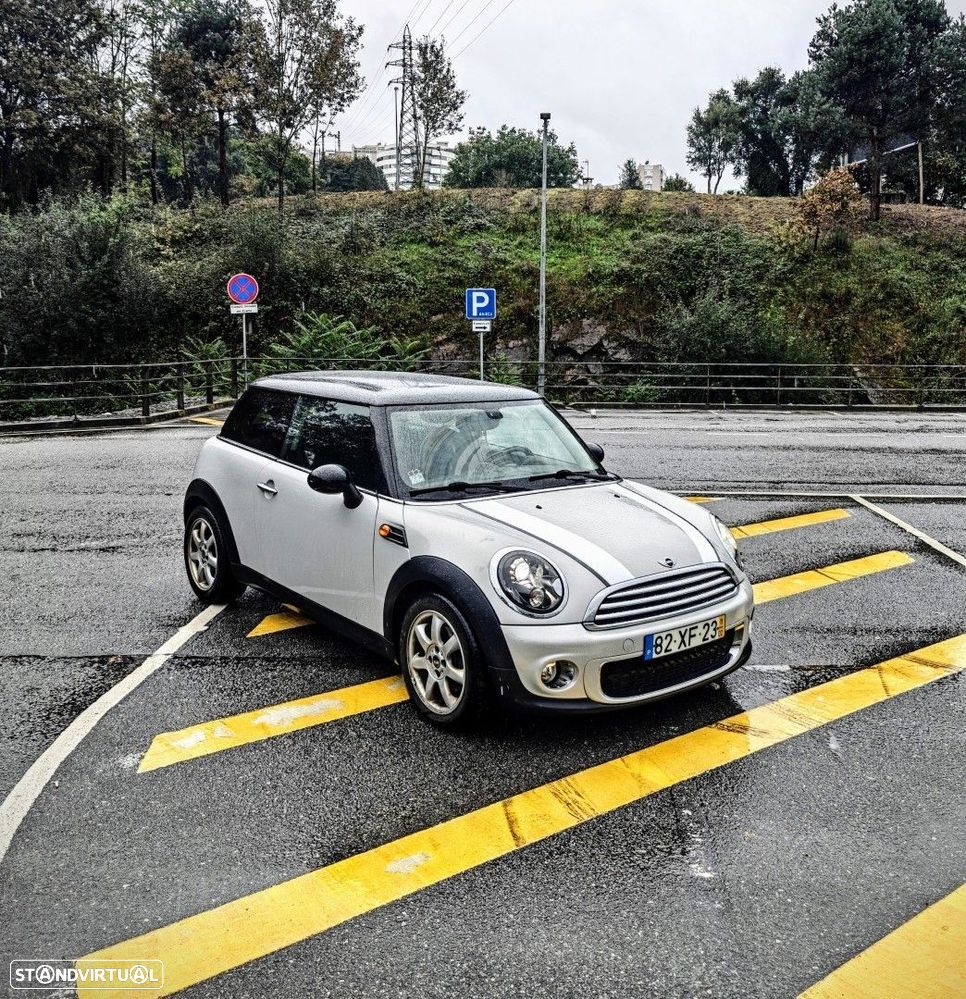 MINI 3 Portas Cooper D - 14