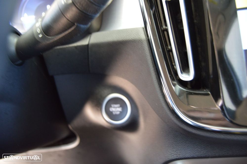 Volvo XC 40 1.5 T4 PHEV Inscription Expression - 25