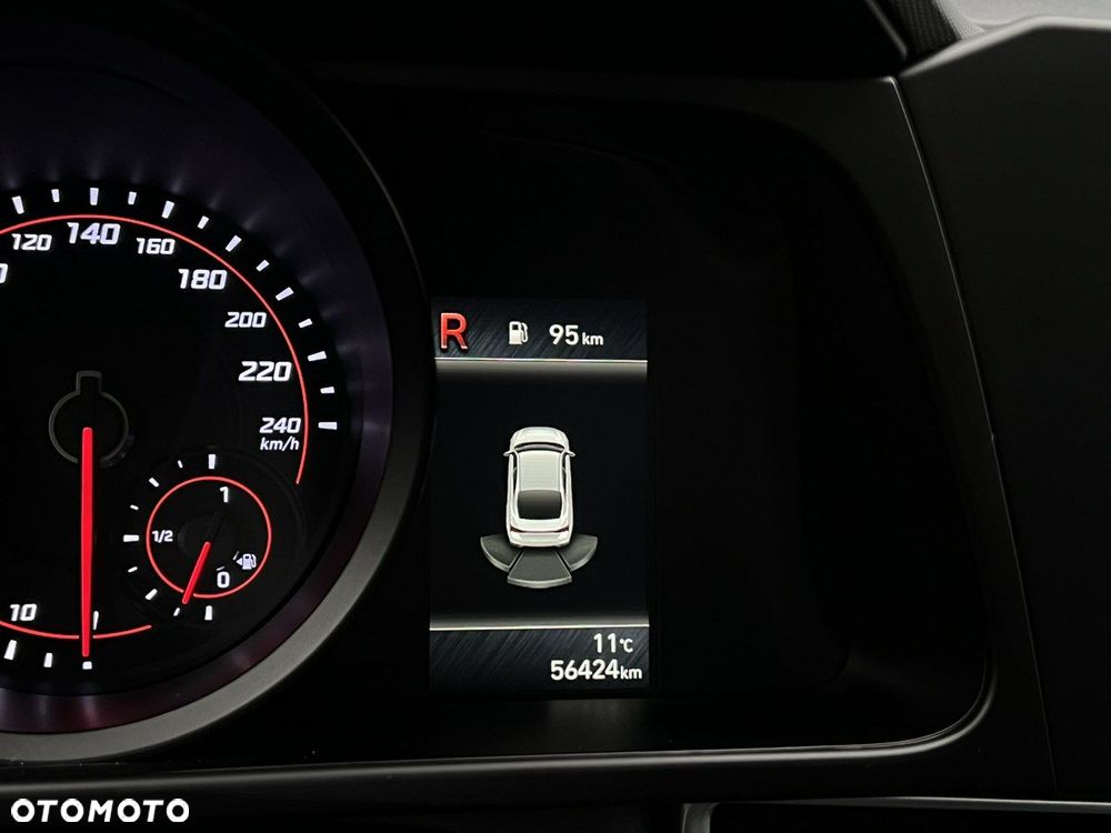 Hyundai Elantra - 20