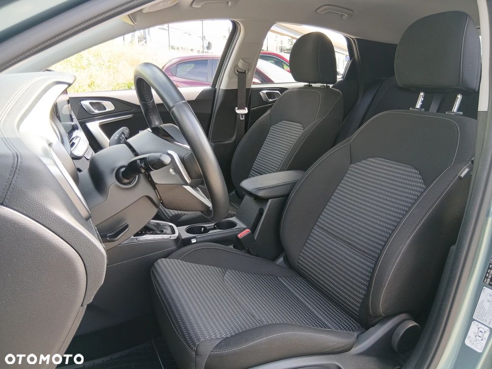 Kia XCeed 1.5 T-GDI M DCT - 16