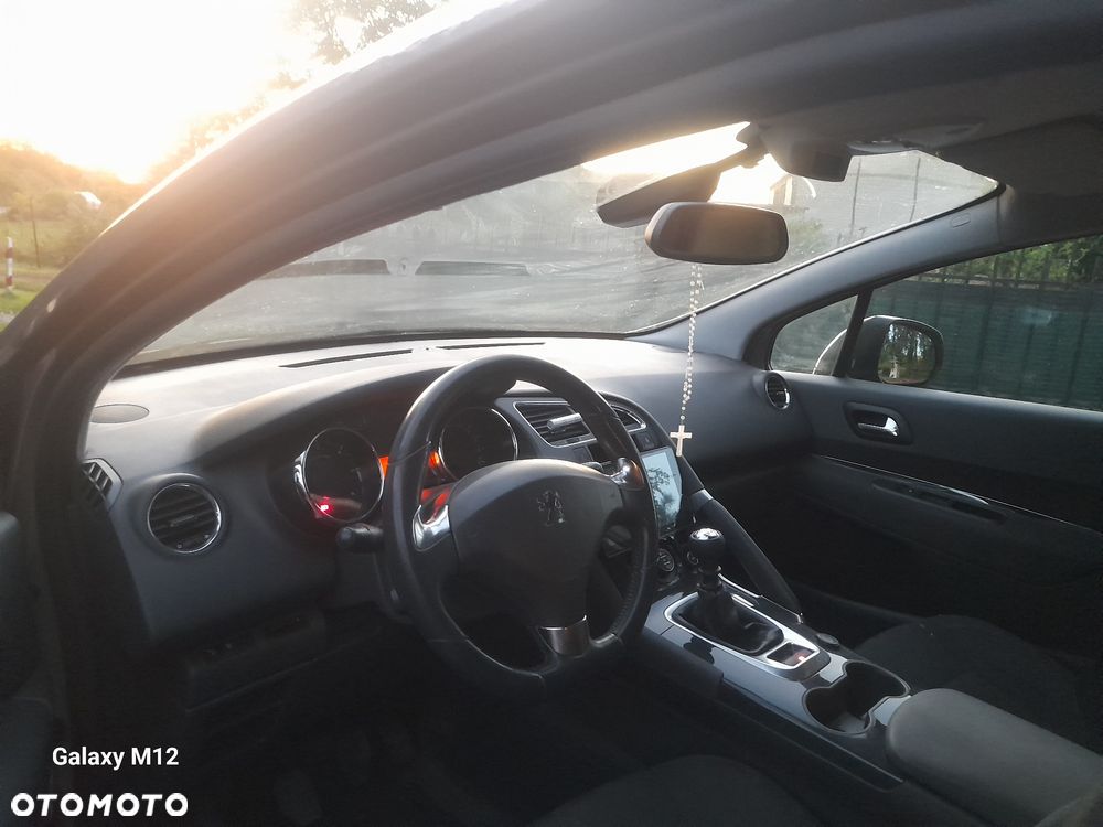 Peugeot 3008 - 5