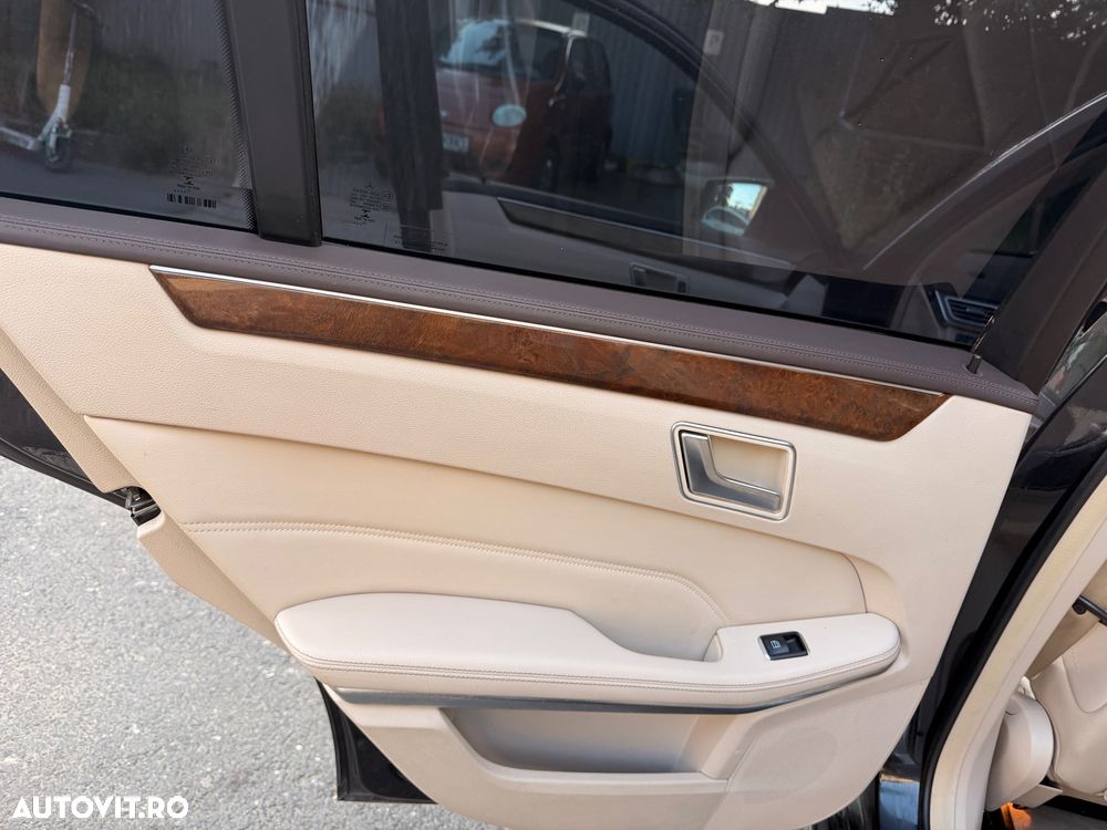 Mercedes-Benz E 250 CDI 4MATIC BlueEfficiency Aut. - 15