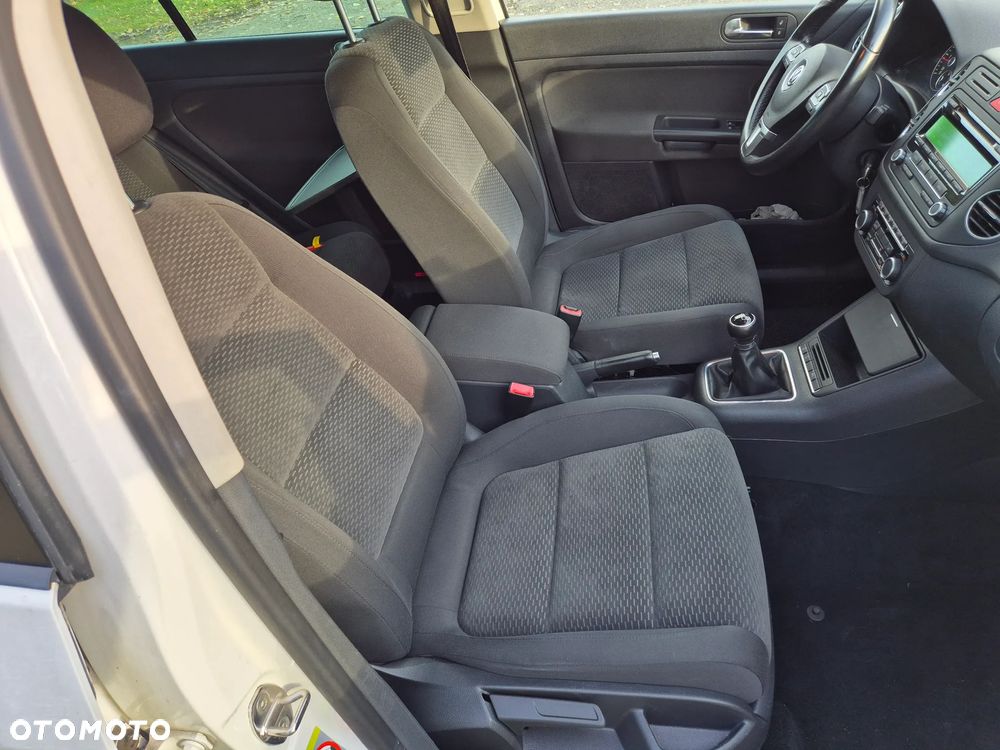 Volkswagen Golf Plus 1.6 TDI DPF Comfortline - 5