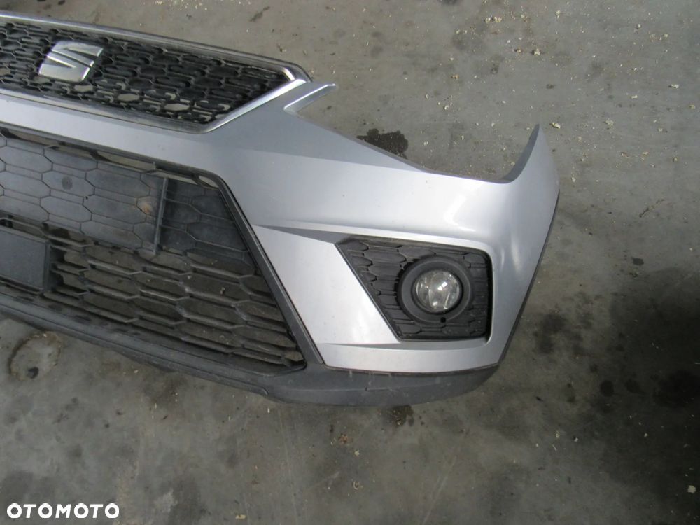 seat arona przedni zderzak - 4