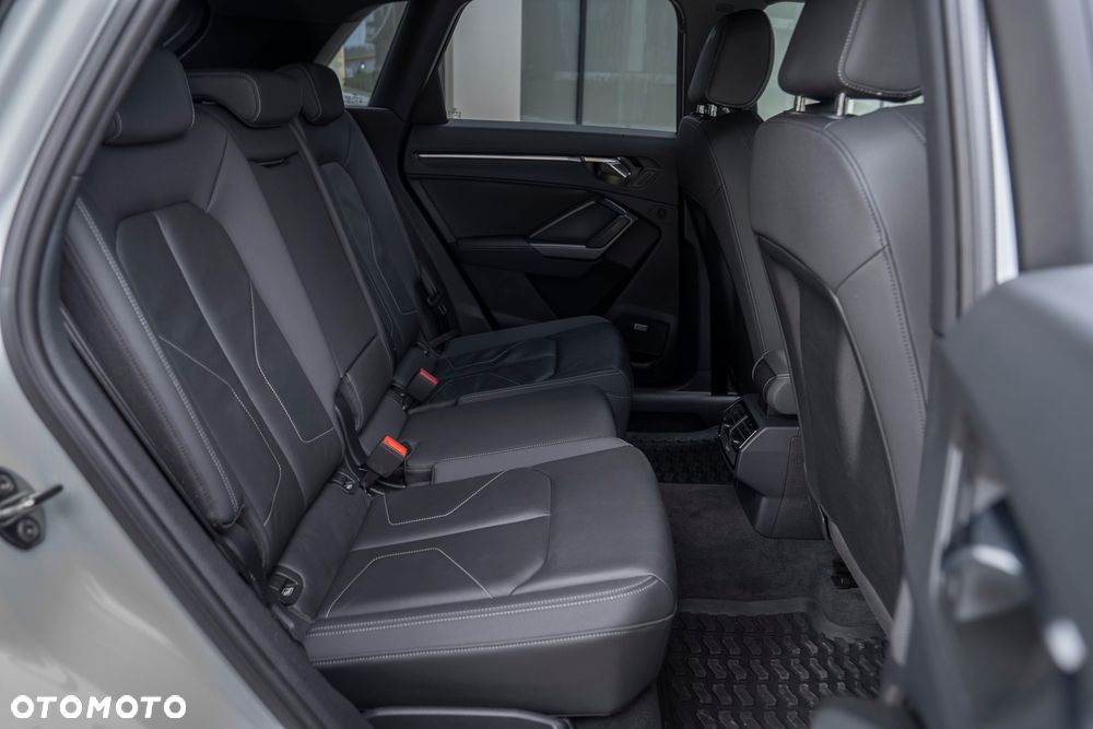 Audi Q3 40 TDI Quattro S Line S tronic - 18