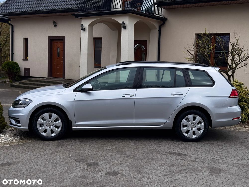 Volkswagen Golf 1.6 TDI BMT Comfortline - 3