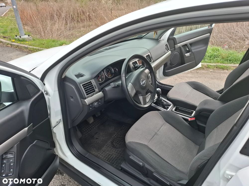 Opel Vectra 1.9 CDTI Cosmo - 12
