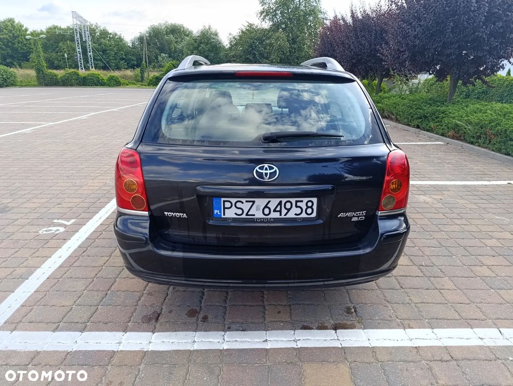Toyota Avensis 2.0 VVT-i Combi Sol - 6