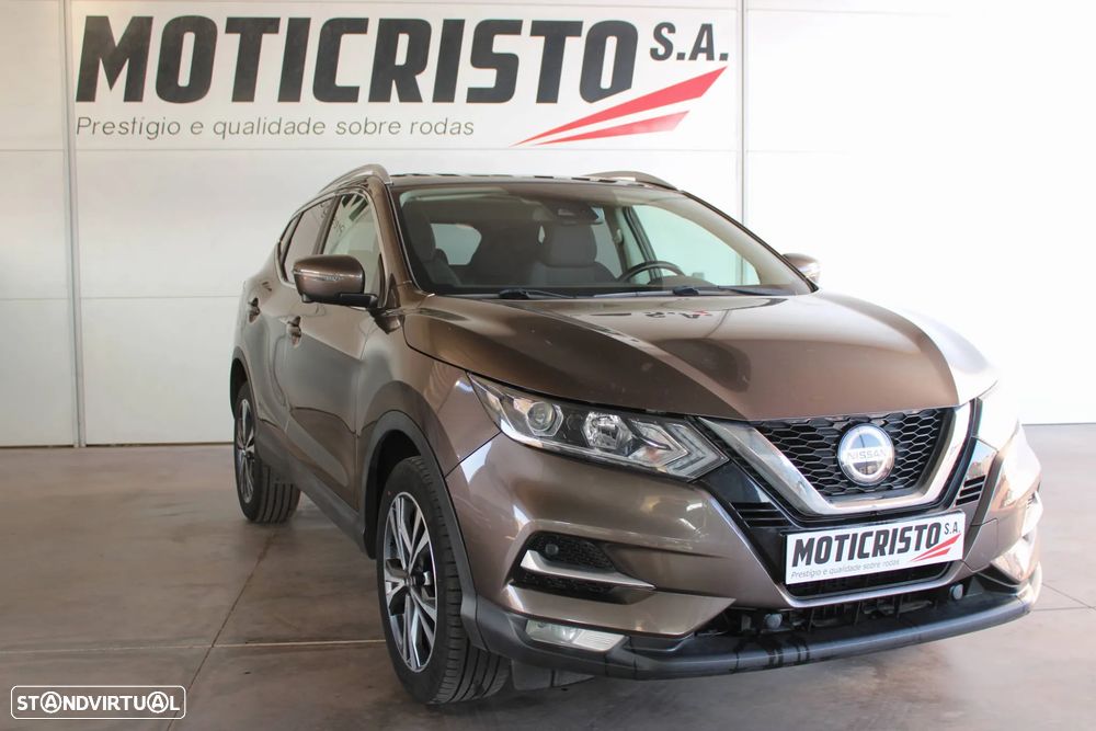 Nissan Qashqai 1.5 dCi N-Connecta J18 - 1
