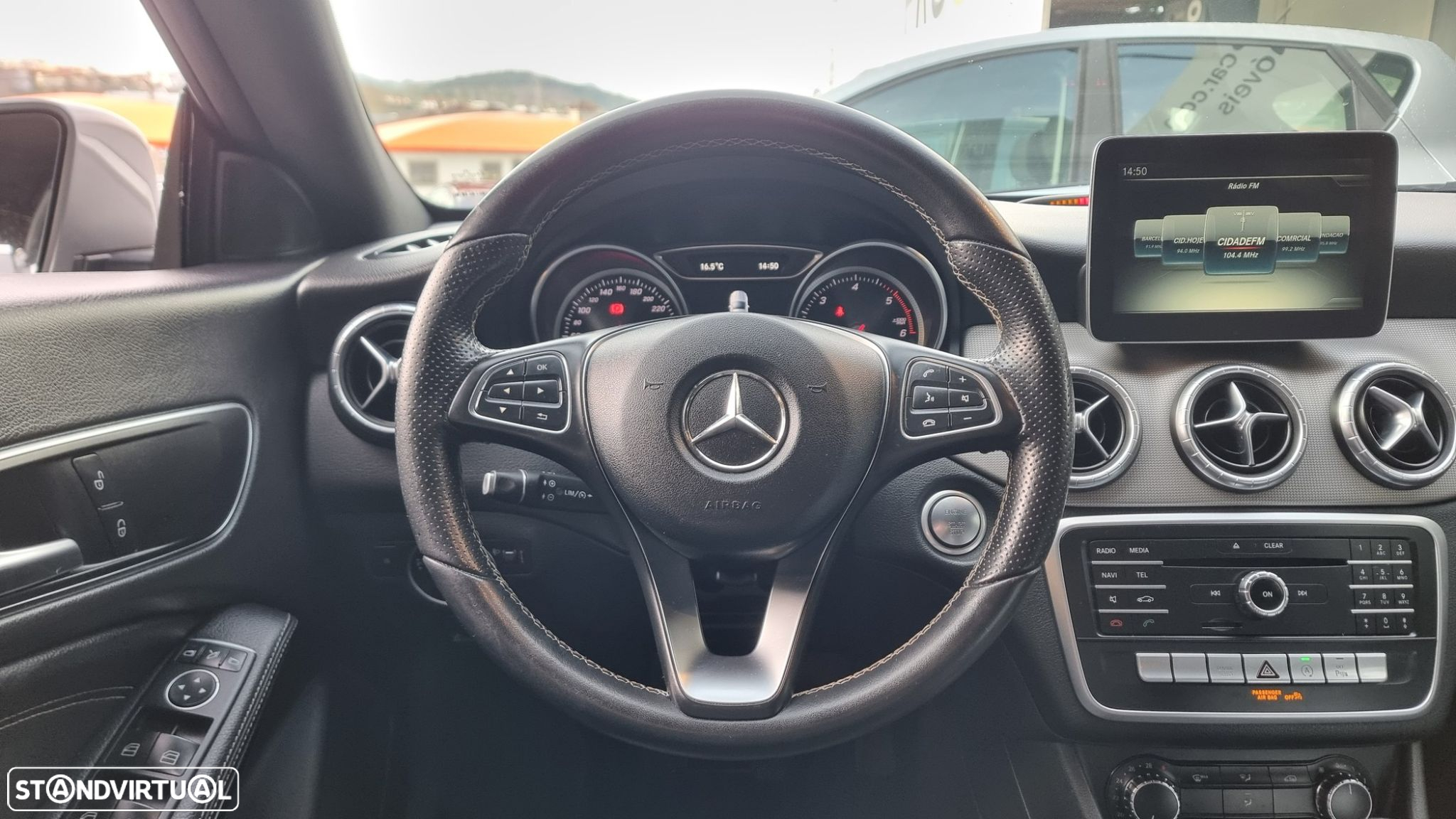 Mercedes-Benz CLA 180 - 14