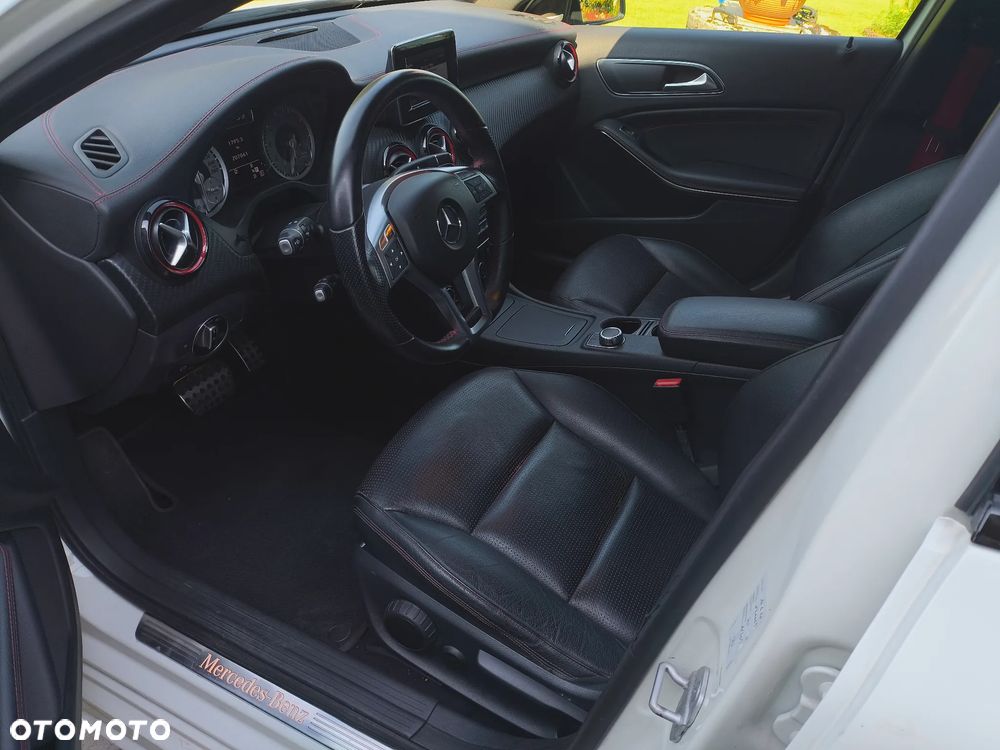 Mercedes-Benz Klasa A 250 Sport - 21