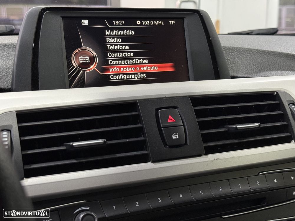 BMW 320 d Touring EfficientDynamics - 28