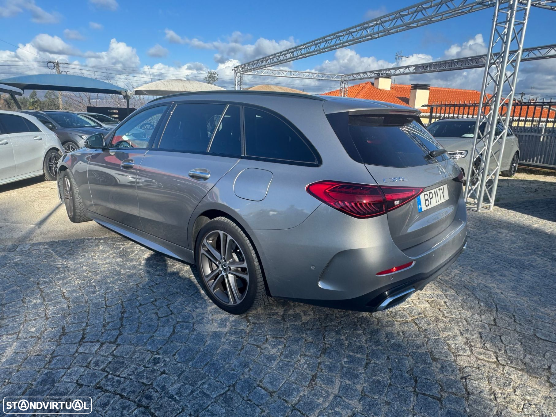 Mercedes-Benz C 300 e AMG Line - 21