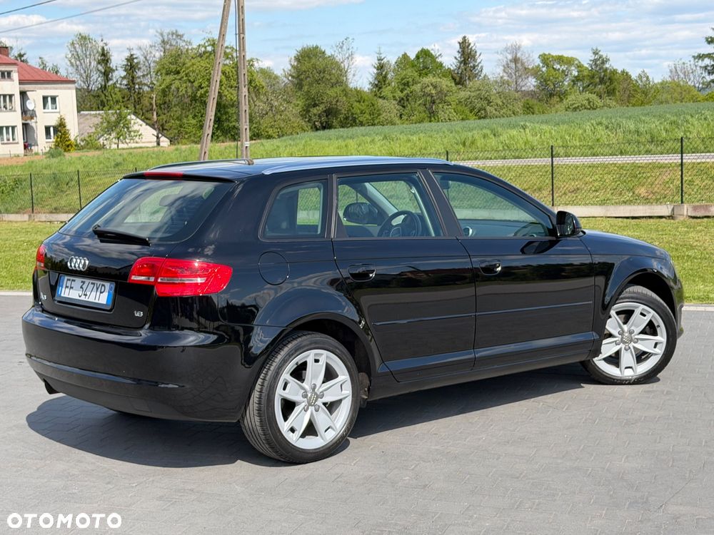 Audi A3 Sportback 1.6 Attraction - 15