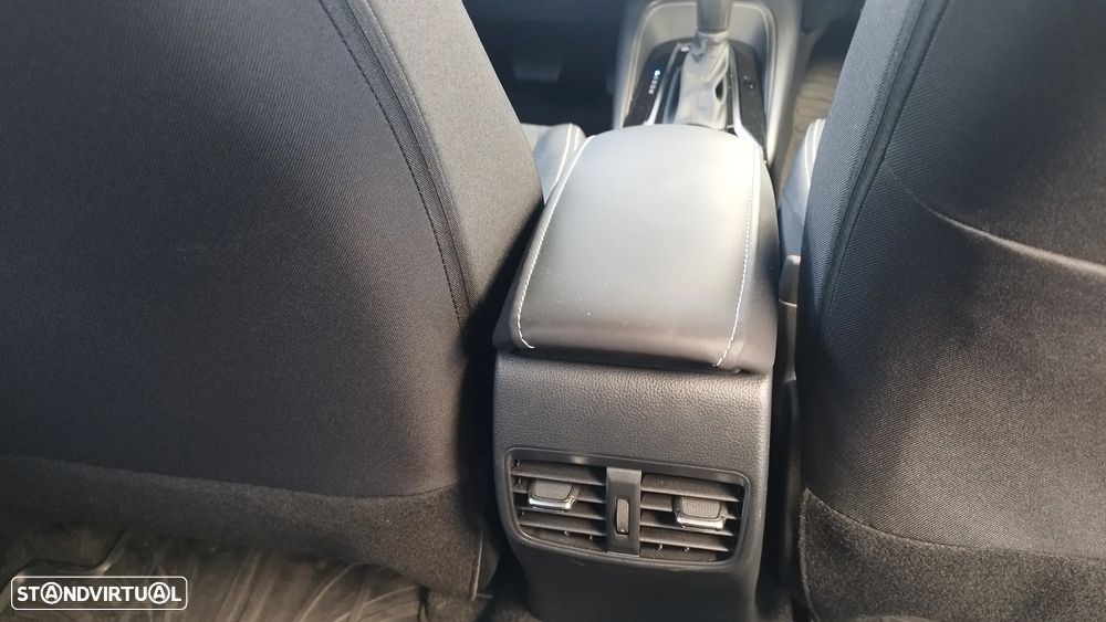 Suzuki Swace 1.8L CVT GLX Hybrid - 11