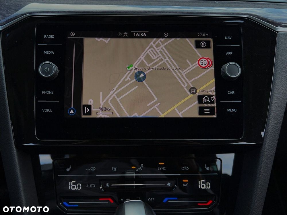 Volkswagen Passat 2.0 TDI Business DSG - 28