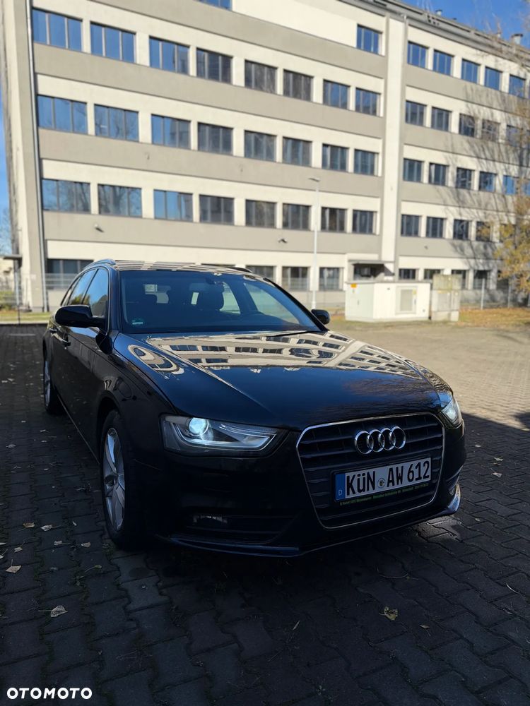 Audi A4 Avant 2.0 TDI - 16