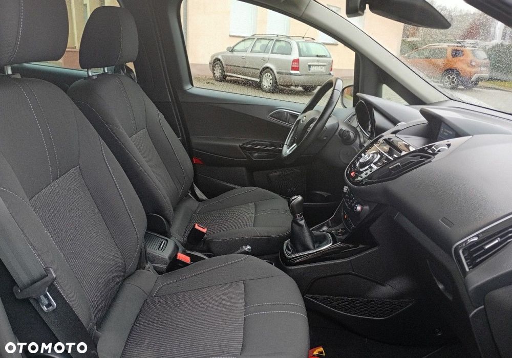 Ford B-MAX - 12