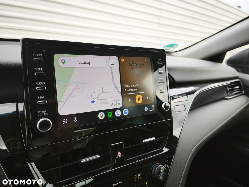 Toyota Camry 2.5 Hybrid Prestige CVT - 16