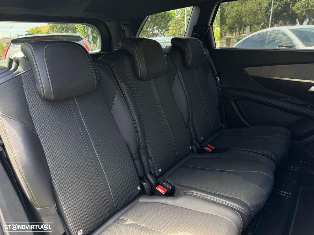 Peugeot 5008 1.5 BlueHDi GT EAT8 - 21