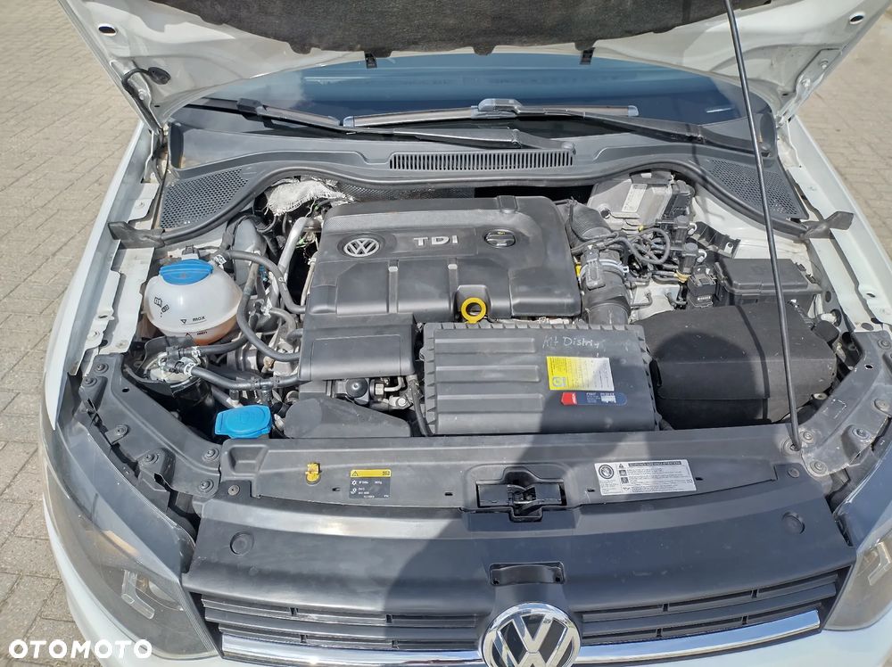 Volkswagen Polo 1.4 TDI (Blue Motion Technology) Comfortline - 19