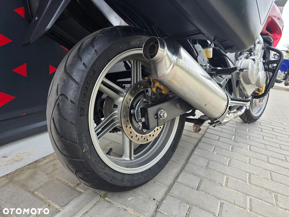 Honda CBF - 7