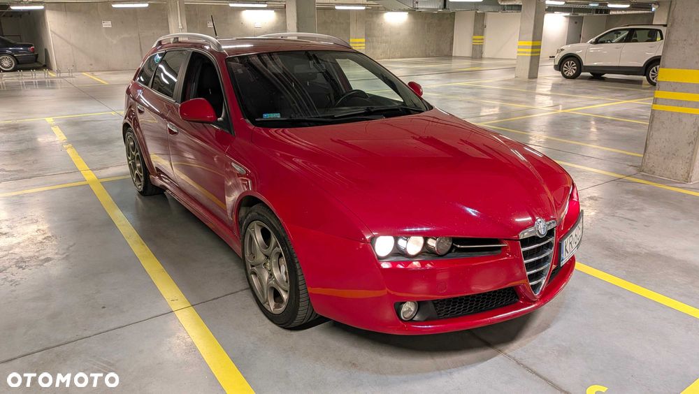Alfa Romeo 159 2011 photo 3