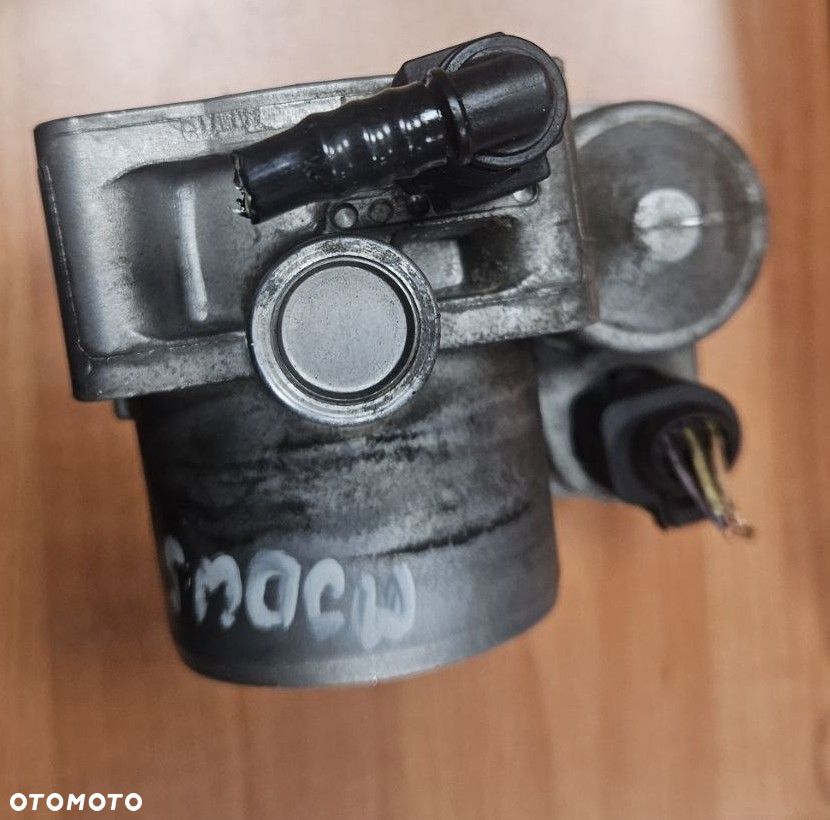 Przepustnica Renault Modus / 8200171134 - 2