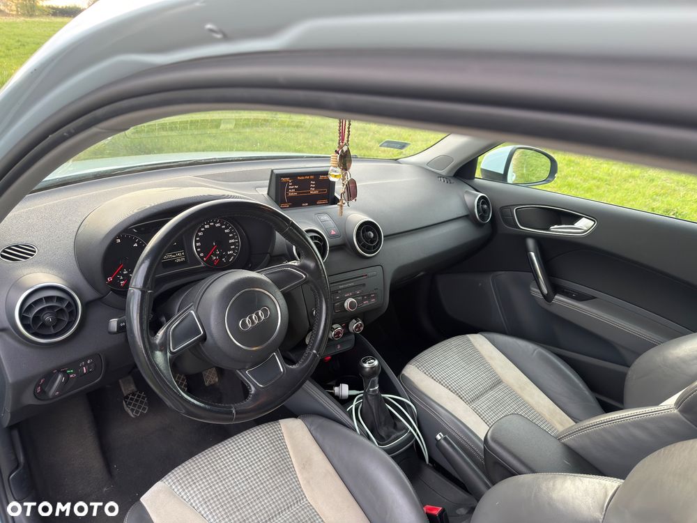 Audi A1 3-drzwiowe 1.6 TDI Ambition - 5