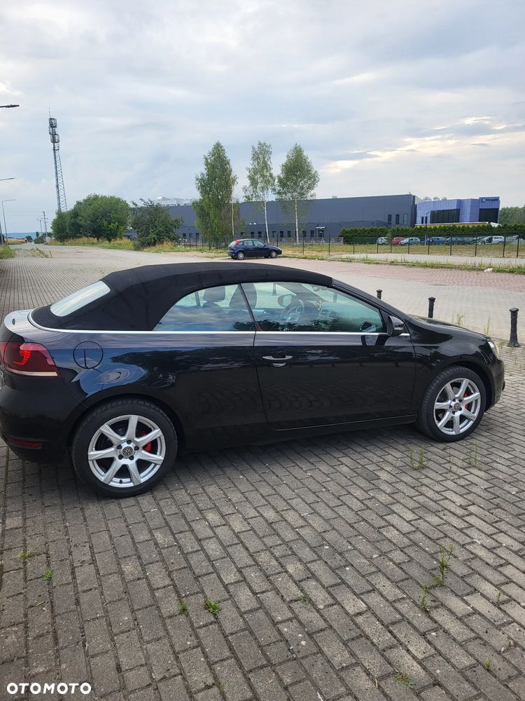 Volkswagen Golf - 2