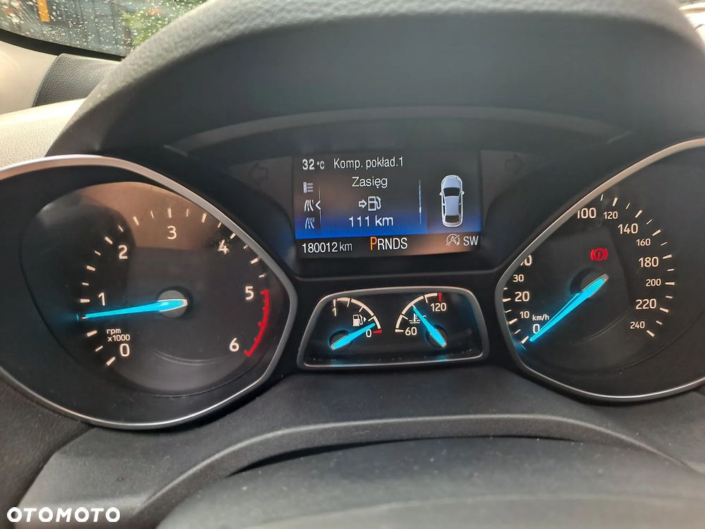 Ford Kuga - 15