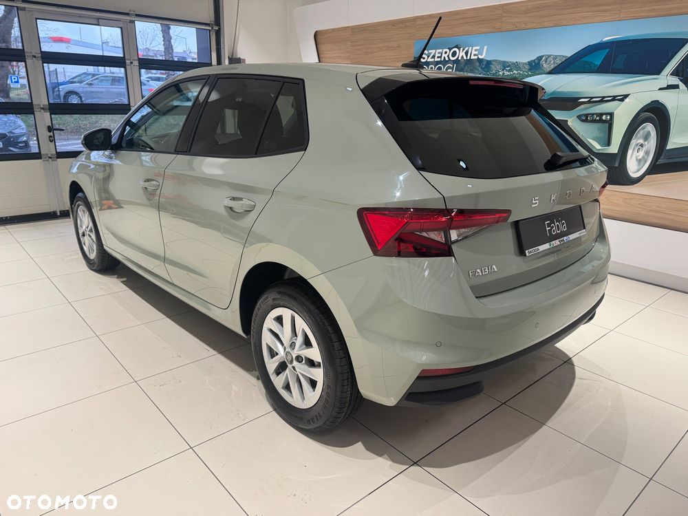 Skoda Fabia 1.0 TSI Drive - 4
