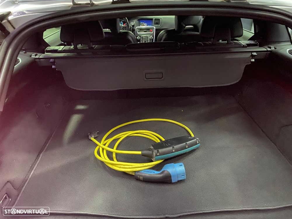 Volvo V60 D6 Twin Engine Geartronic RDesign - 8