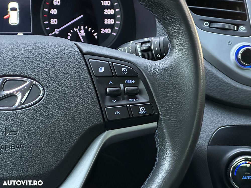 Hyundai Tucson blue 1.7 CRDi 2WD Style - 25