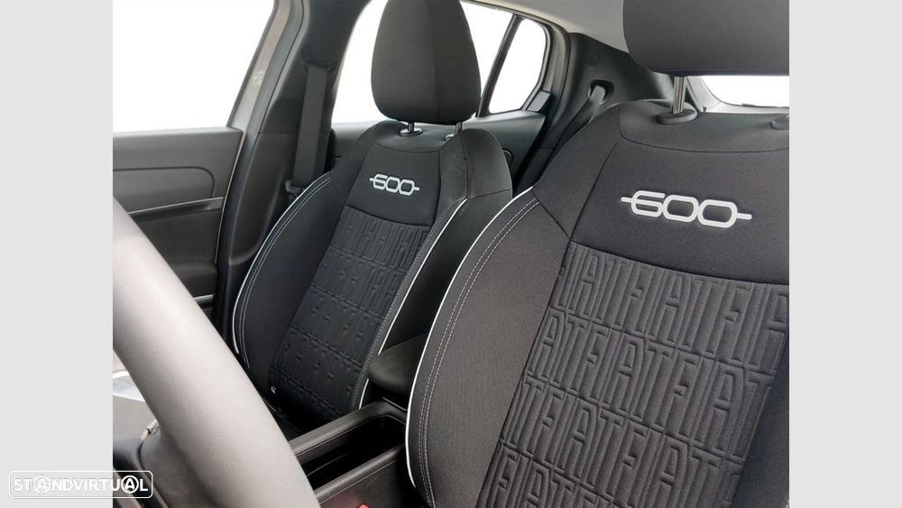 Fiat 600 1.2 Hybrid Pop - 13