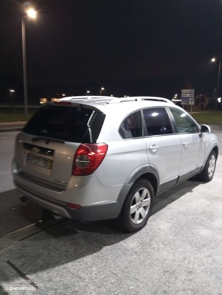 Chevrolet Captiva 2.0 VCDi Seven 7L - 11