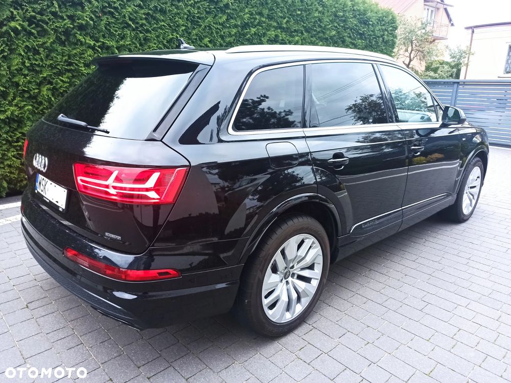 Audi Q7 - 4