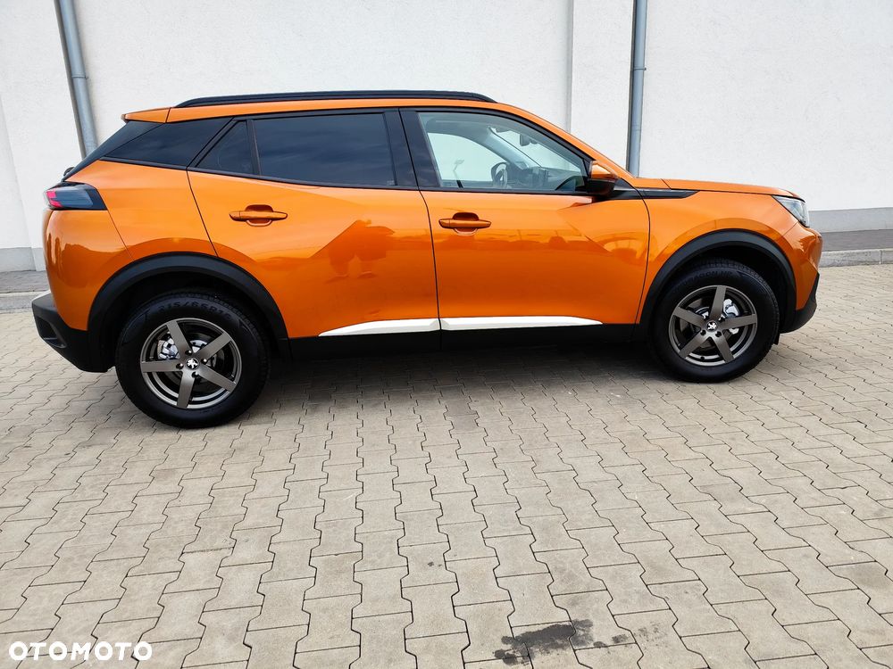 Peugeot 2008 1.2 PureTech Allure S&S - 3