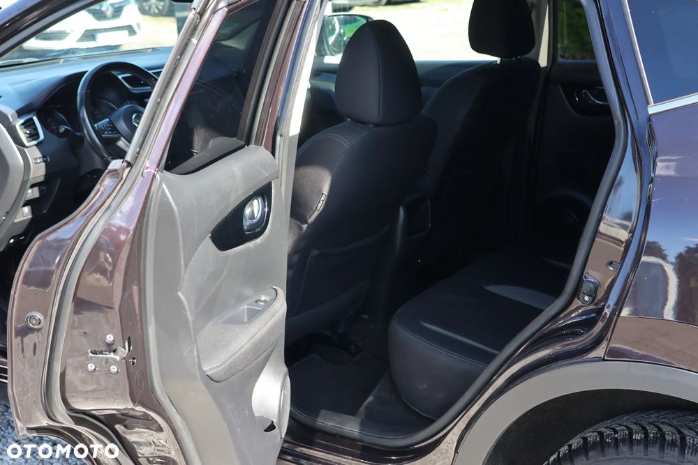 Nissan Qashqai 1.2 DIG-T Acenta EU6 - 9