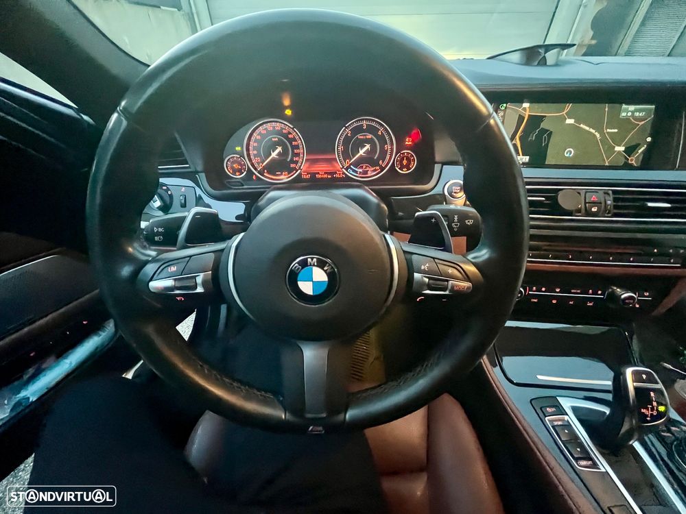 BMW 525 d Pack M Auto - 13