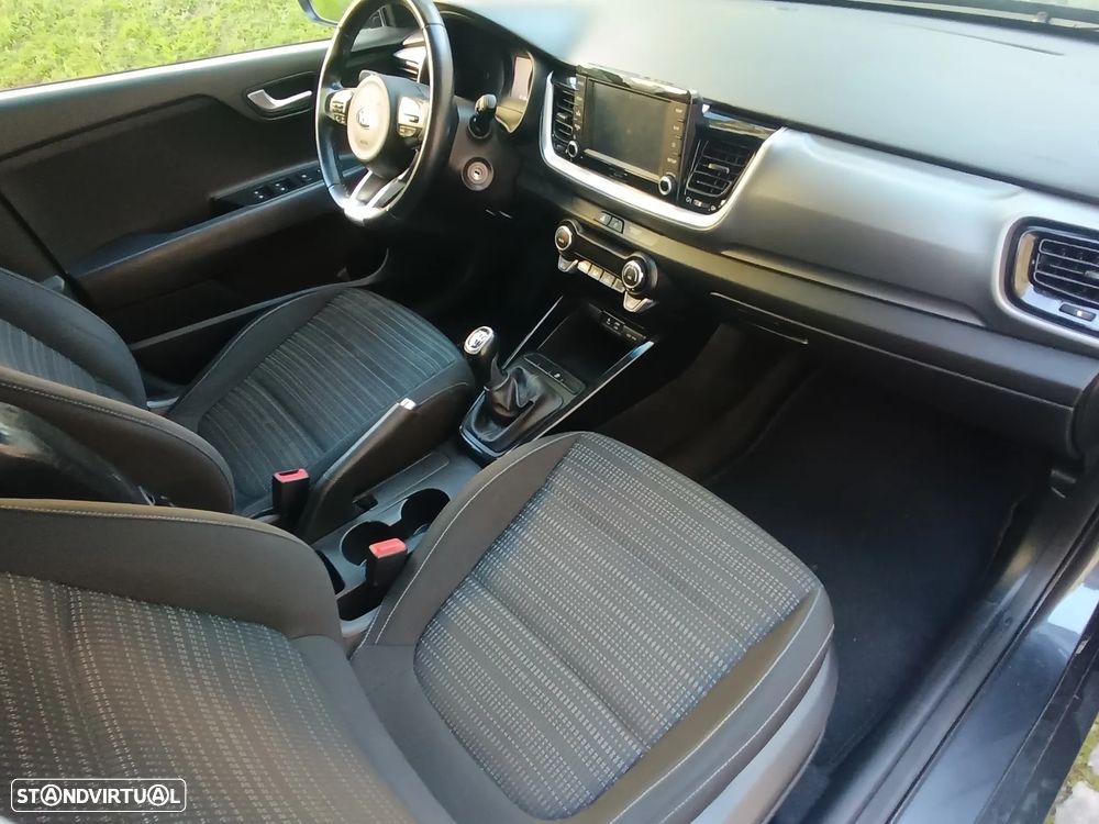 Kia Stonic 1.6 CRDi TX - 6