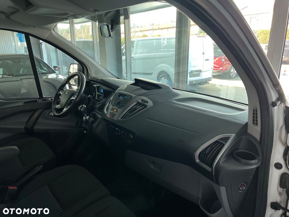 Ford Transit Custom 310 L2H1 Trend - 36