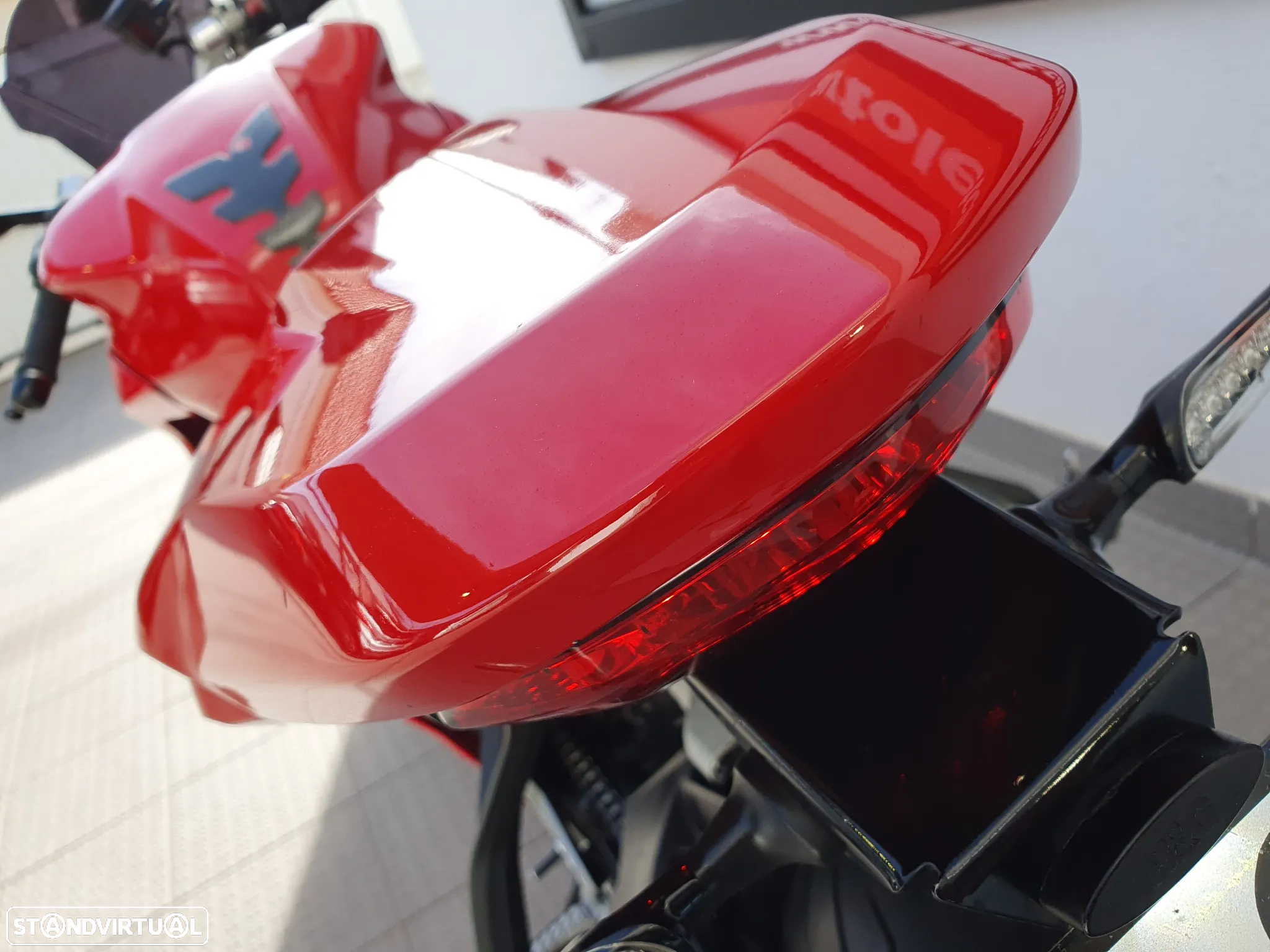 Ducati SS SUPERSPORT S - 19
