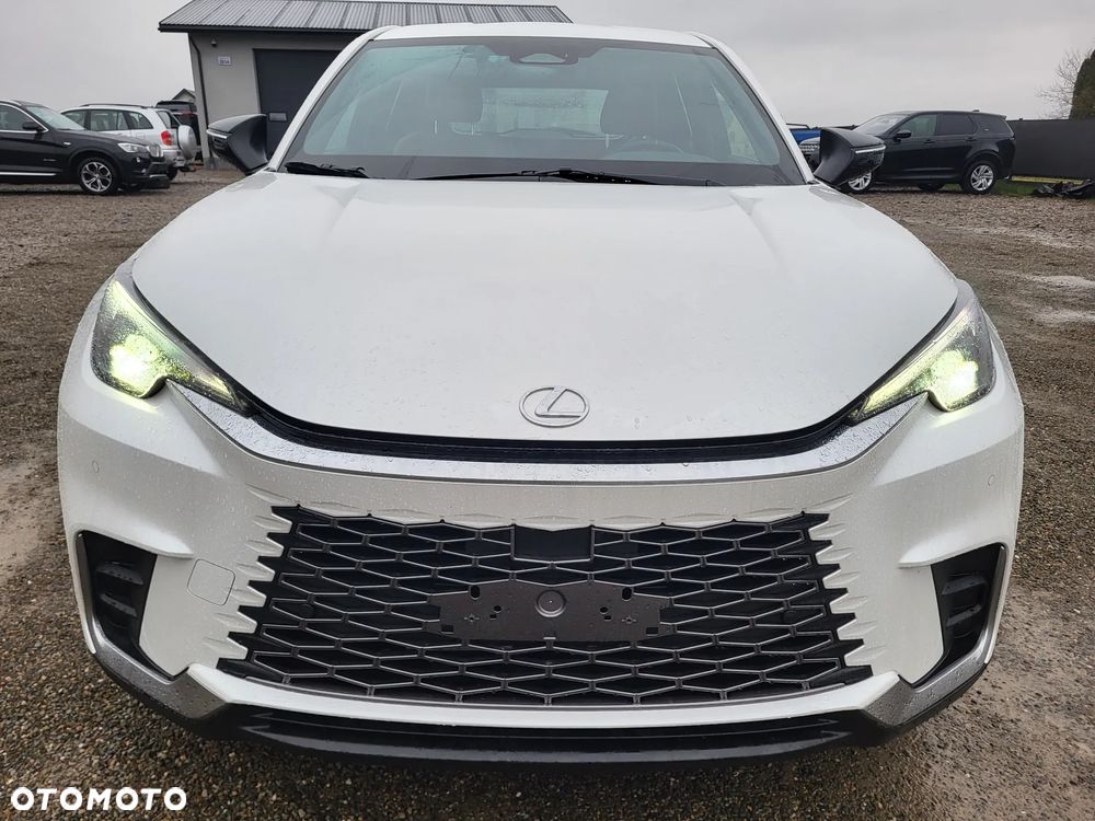 Lexus LBX AWD E-Four Relax - 10