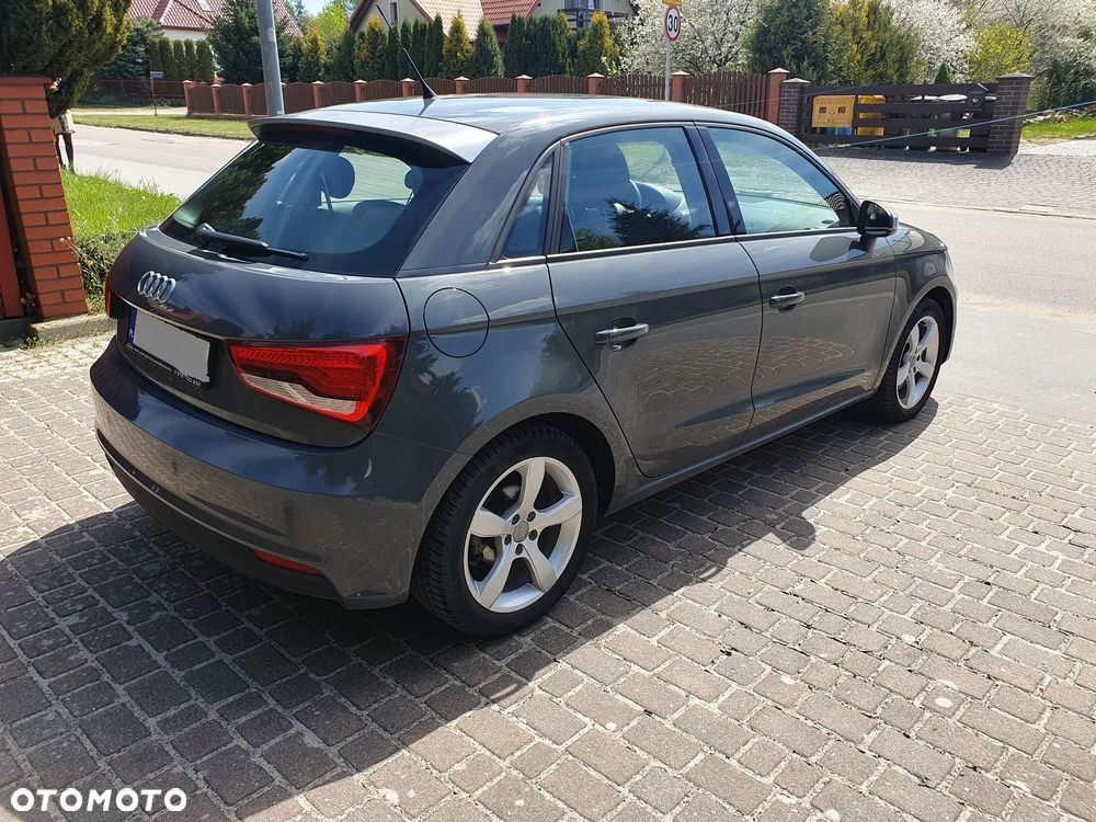 Audi A1 Sportback 1.6 TDI S tronic sport - 14