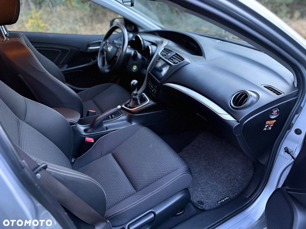 Honda Civic 1.6 i-DTEC Sport Black Edition - 6