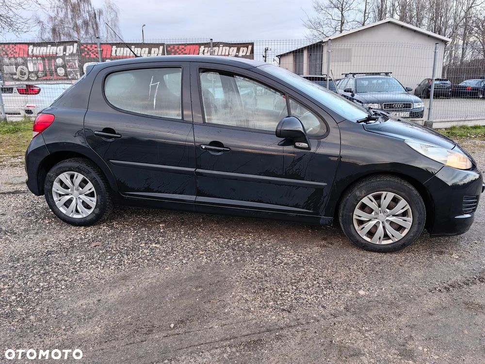 Peugeot 207 1.4 HDi Presence Euro5 - 4