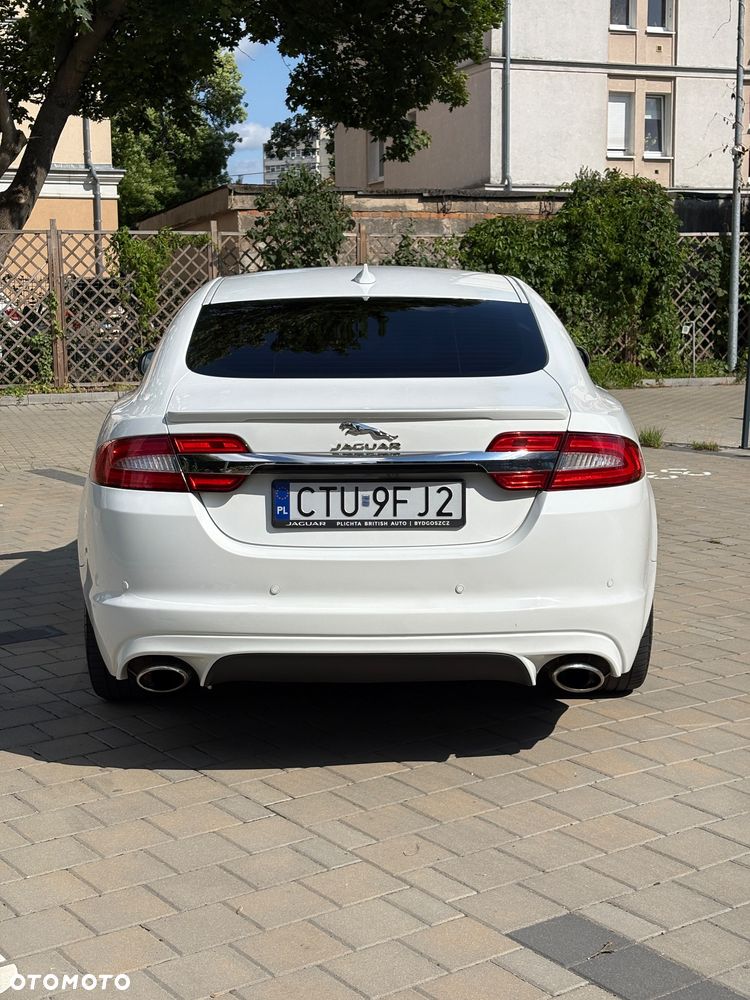 Jaguar XF 3.0 V6 D S Premium Luxury - 11