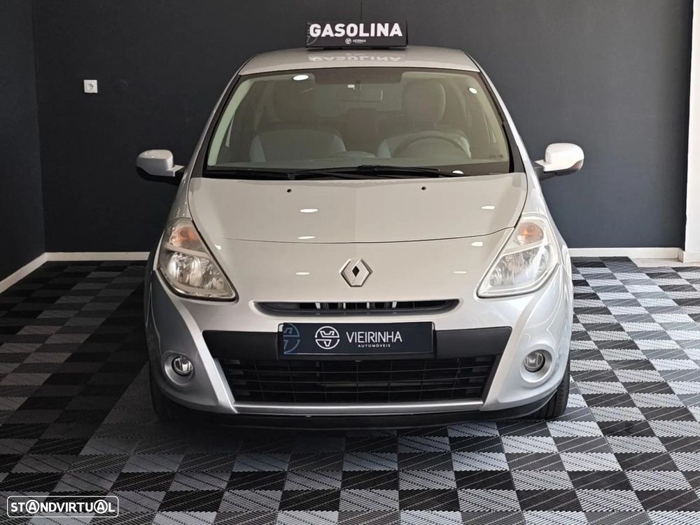 Renault Clio - 5